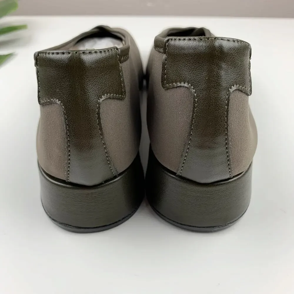 Taryn Rose Loafers Slip On Low Wedge Green Comfort Shoes Womens 38 US 7.5 Narrow